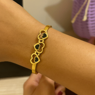 Anti-Tarnish Gold-Plated Heart Bracelet with Black Enamel