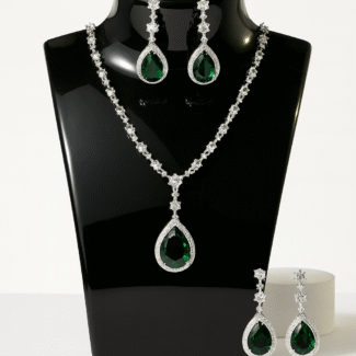 Elegant Emerald Teardrop Necklace & Earring Set with Diamond Accents Green
